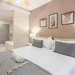Infinity Sunset Beachfront Apartment