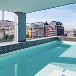Urban City Pad With Cape Central View