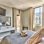 Chelsea On Main