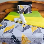 Aphiroom Guesthouse