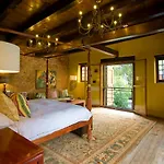 Cape Heritage Hotel