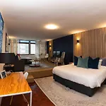 Studio Blue In Mouille Point