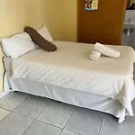 Aphiroom Guesthouse