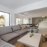 Sea, Mountains And Sunsets - Camps Bay Beach Villa