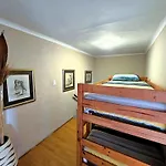 Walters Lane Deluxe Garden Apartment 3 - No Loadshedding