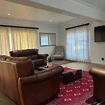 Kbj House