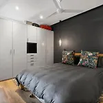 Central, Modern & Elegant