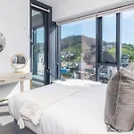 Stunning One Bed At The Rubik
