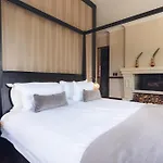 Nova Constantia Boutique Residence