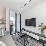 508 The Flamingo Central Netflix Aircon