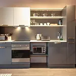 429 Wex1 By Perch Stays With Daily Housekeeping