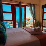 Beachwood Camps Bay