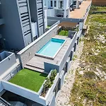 Beachfront Apartment With Wrap Around Terrace In Blouberg, 04 Azul