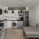 Mouille Point Seaview Apartment