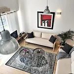 The Loft On Loop