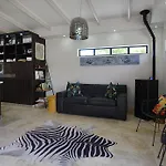 Crown Comfort - Affordable Luxury - Private Heated Pool & Hot Tub Under Roof