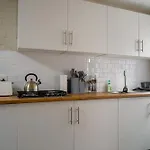 Cozy Cottage In Constantia