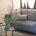 Nova - Chic City Studio Living At The Tokyo