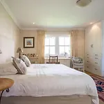 Upper Claremont Luxury