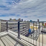 Bright Natural Light, Secure, Wifi,6Th Floor Views
