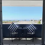 21 Cheviot Place - Penthouse With Sea View A & B