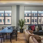 Docklands Executive Apartment By Itc Hospitality