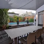 Luxury Home Walking Distance To Blouberg Beach
