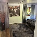 Garden View Inn