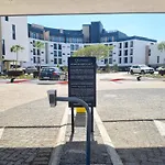 On Park By Smart City Stays