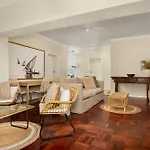 9 Caprice Court