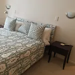 Berkley Apartment 2
