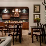 Cedrics Lodges