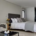Cb-One Luxury Stay