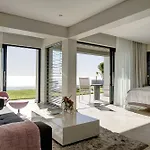 Cb-One Luxury Stay