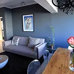 Rose Court Fresnaye