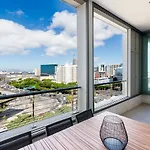 Harbour Edge Apartments