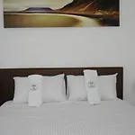 Fama Lodge Rm12