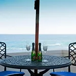 Bantry Beach Luxury Suites