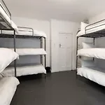 Ds Backpackers In Green Point