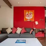 Milner Court - The Place To Be