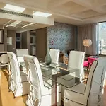 Cartwrights Corner Suite 2
