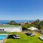Crownebay