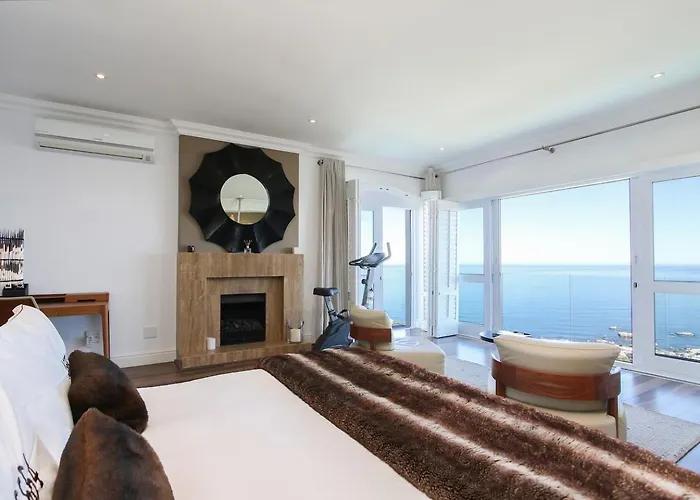 La Maison Hermes - Heated Saltwater Pool