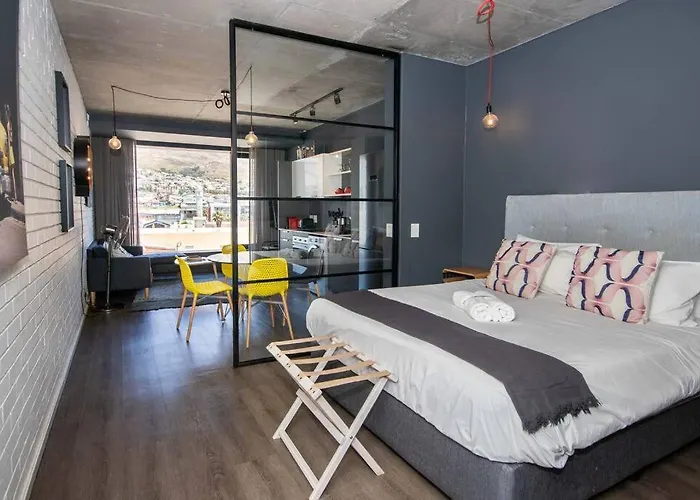 504 Wex1 Hip And Happening Studio