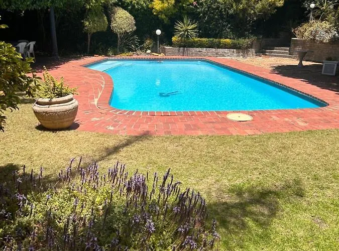Garden View Inn