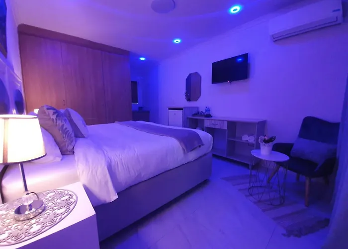 Serena Inn Room 1