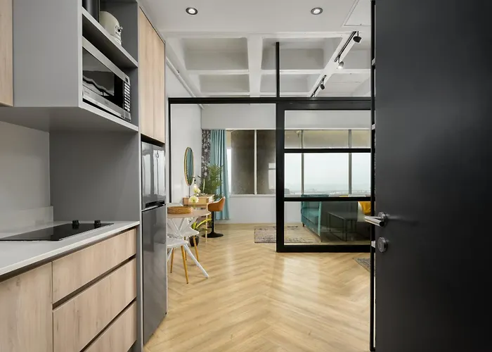 One Thibault Luxury Apartments