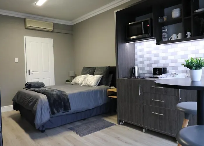 Charming Modern Bedsitter