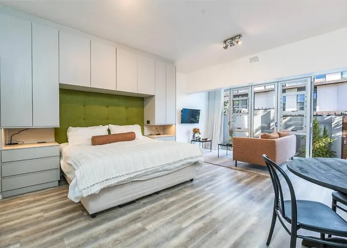 Urban Retreat In The Heart Of Green Point