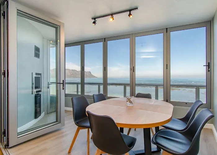 204 Wavecrest Strand Beach Villa